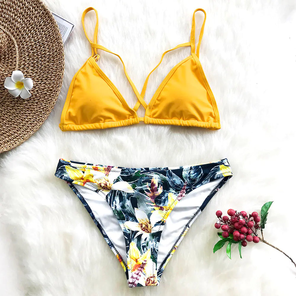 2020 New Women's Triangle Bikini Swimwear Collection